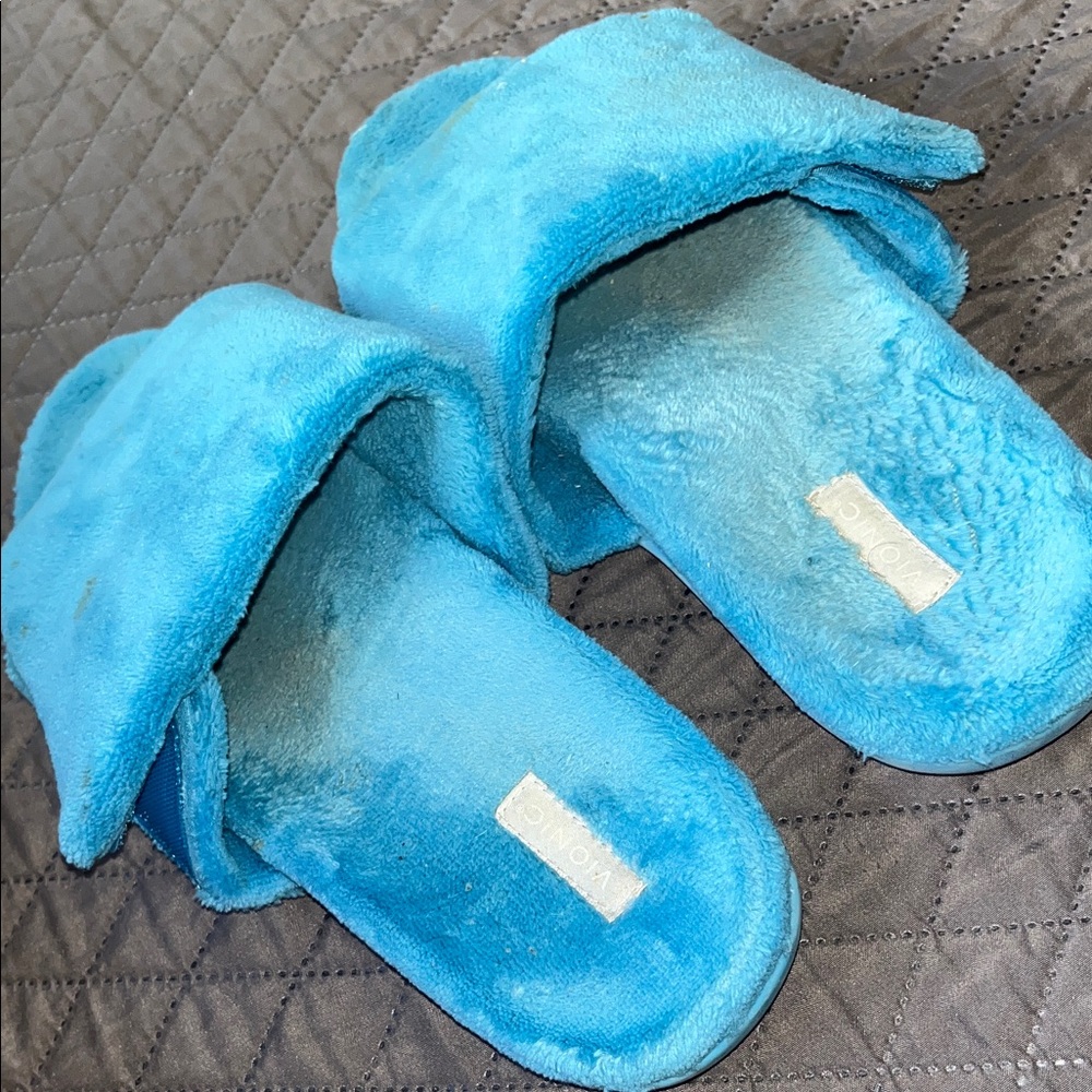 Vionic Dreamy Blue Slippers - Picture 11 of 11